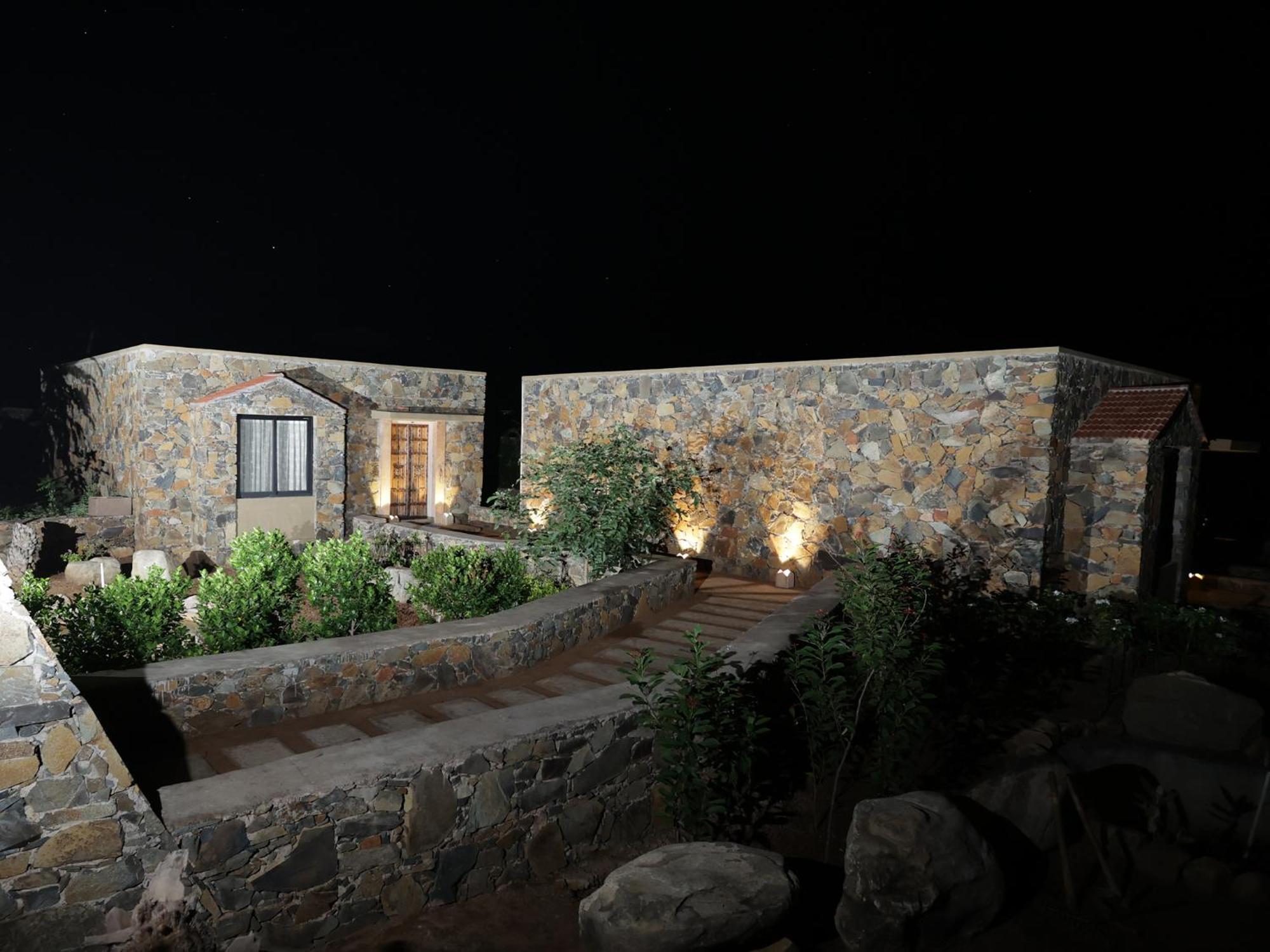 Meladin Sariska Villa Tehla Exterior photo